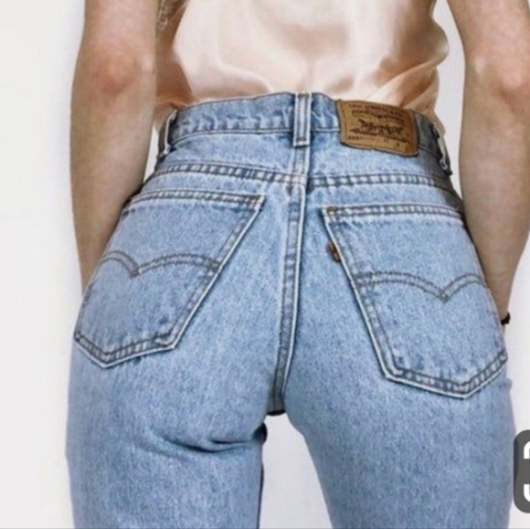 SUPER RARE VNTG LEVI STRAUS RED TAB 505 EUC size 34/34 HIGH WAISTED RELAXED FIT - Picture 1 of 9